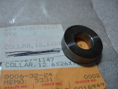 1979-81 KAWASAKI KDX KX 80 KX80 KDX80 COLLAR OEM NOS 92027-1147