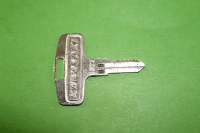 NOS OEM Kawasaki Key Blank # 1027 KL250 KE175 KE125 27008-1027