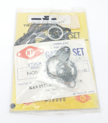 GENUINE NOS OEM HONDA - (TOP END) GASKET SET #061A1-957-T00