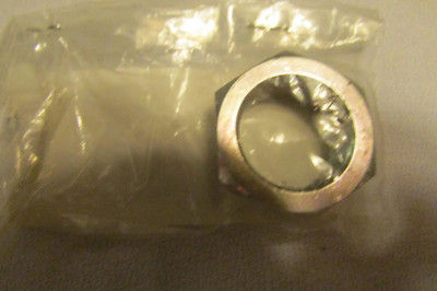 NOS Yamaha XV1600 XV1700 Road Star Middle Drive Gear Nut 90179-22006