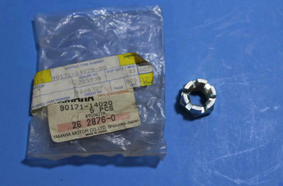 NOS GENUINE YAMAHA Castle Nut DT IT MX RD TT XT XS SR OEM# 90171-14056