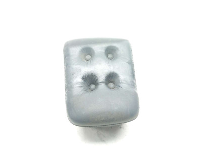 03 Suzuki VS 800 Intruder Rear Passenger Seat