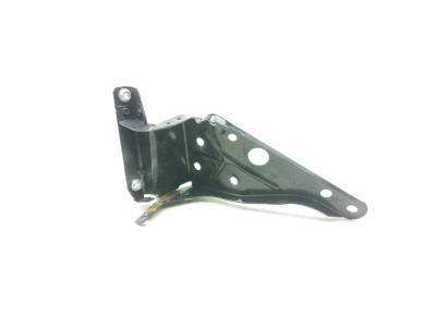 17 Harley FLHTCUTG Tri Glide Ultra Batwing Right Fairing Support Bracket