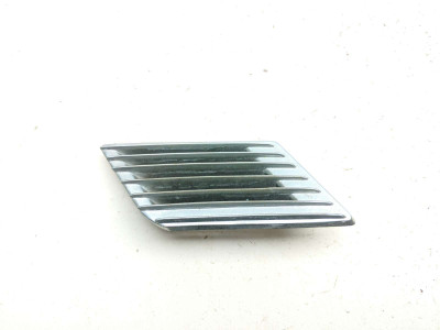 84 85 Honda GL1200 Goldwing Aspencade Front Right Intake Air Vent Grille