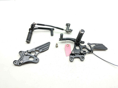 00 01 Honda CBR 929RR Aftermarket Left Right Rearset Front Driver Pegs