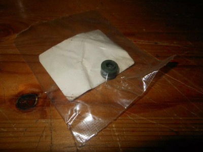 NOS OEM Suzuki TL1000RW DR650SET +++ Cam Shaft Valve Oil Seal 09289-05015 QTY 2