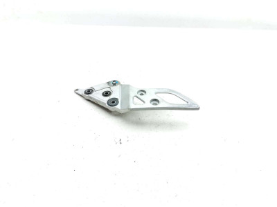 16 Suzuki GSF1250 SA Bandit Front Right Peg Mount Bracket Holder