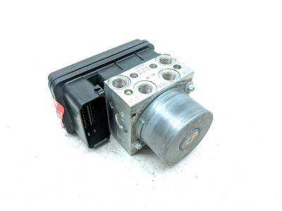 19 Royal Enfield INT 650 ABS Pump Anti Lock Brake Control Module Unit 148044