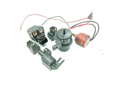 99 07 Suzuki Hayabusa GSX1300R Relay Set Starter Omron