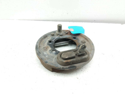 17 Club Car Carryall 700 Front Right Drum Brake Assembly