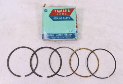 NOS 1970-1976 YAMAHA TX650 2ND OVERSIZE .5MM PISTON RINGS 256-11610-20