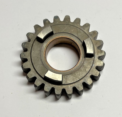 YAMAHA NEW OEM 5TH PINION GEAR 1979-80 YZ80 2X6-17151-00