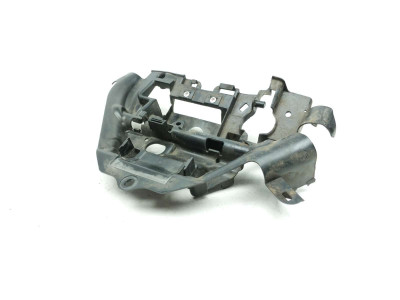 18 Honda CB500F Rear Under Tail Ignition Coil Tray Fairing Bracket 19125-MGZ-J000