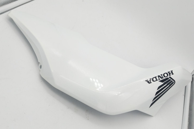 Honda LEFT SHROUD 83460-K26-B00ZB OEM NEW