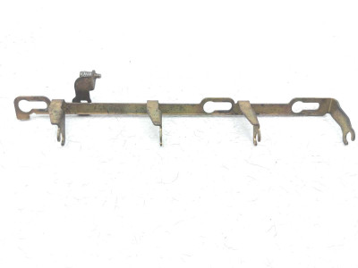 03 04 05 Yamaha YZF R6 Carb Carburetor Choke Rail Mount Bracket