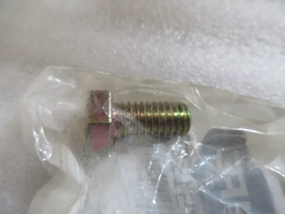 H3A Genuine Pure Polaris 7515522 Bolt OEM New Factory Motorcycle Parts QTY 2