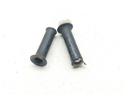 01-05 Suzuki Bandit GSF1200S  GSF 1200 Throttle Tube And Grips