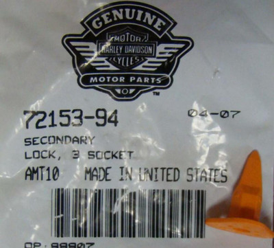 HARLEY DAVIDSON NEW OEM 3-SOCKET SECONDARY LOCK 72153-94 QTY 2