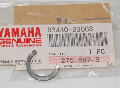 YAMAHA NEW OEM CIRCLIP 93440-20088 QTY 3