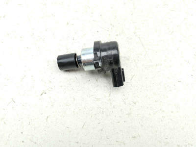 リズ・ド・リズ 120ml R+Co Bright Shadows Root Touch Up Spray - Medium Brown – R+