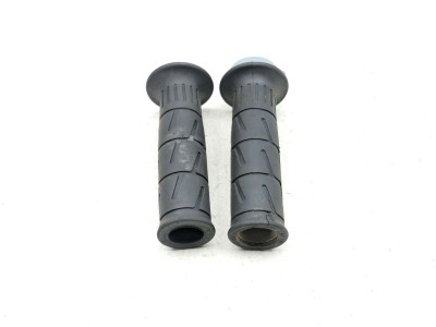 08-12 Kawasaki EX250 Ninja 250 Throttle Tube And Grips 08-12 Kawasaki EX250 Ninja 250 Throttle Tube And Grips
