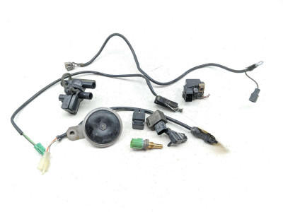 04 05 Suzuki GSXR 600 750 Relay Sensor Set Horn Kickstand Temp Starter Flasher