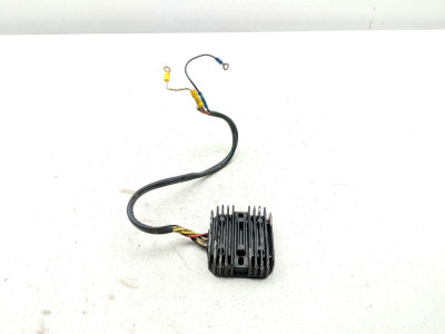 80-83 Suzuki GS1100 GS1100E Voltage Regulator Rectifier