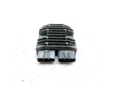 09-17 Triumph Thunderbird LT 1700 Voltage Regulator Rectifier