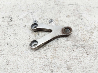 00 01 Honda CBR929RR CBR 929 Front Driver Foot Peg Mount Bracket Holder
