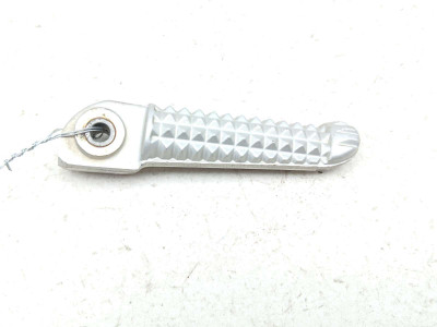 09-14 Yamaha YZF R1 Rear Left Passenger Foot Peg TRSH PL
