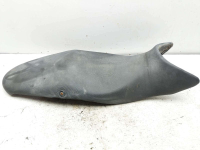 07-12 Triumph 675 Street Triple Full One Piece Driver Passenger Seat 2306405