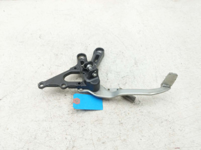 22-24 Yamaha YZF-R7 YZF R7 Brake Pedal Lever W/ Peg Mount Bracket