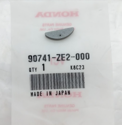 HONDA NEW OEM WOODRUFF KEY 90741-ZE2-000