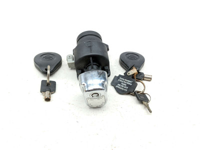 17-22 Harley FLHXS Street Glide Special Lock Set Ignition Switch Cap And Key
