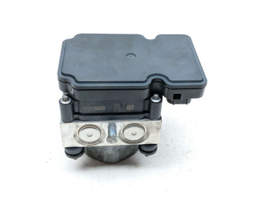 17-22 Harley FLHXS Street Glide Special ABS Brake Pump And Module 41100101B