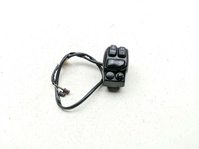 17-22 Harley FLHTK Electra Glide Ultra Limited Right Control Start Stop Switch