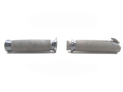 05-19 Suzuki LS650 Boulevard S40 AVON Throttle Tube And Grips