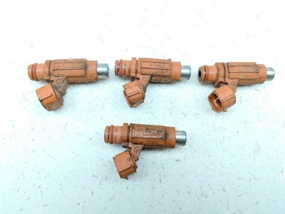 03-05 Yamaha YZF R6  Gas Fuel Injectors