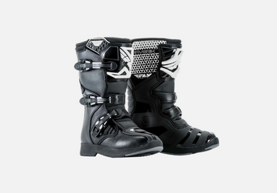 Fly Racing Maverick MX Boots Black, White SIZE: YOUTH 6 364-55106