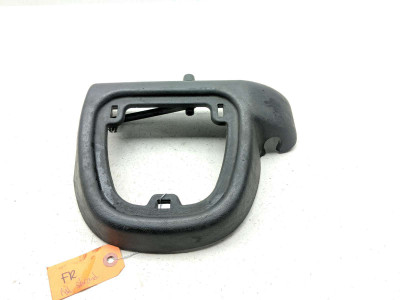 10-16 Harley FLHTKSE Electra Glide Ultra Glove Box Trim Frame 57100147