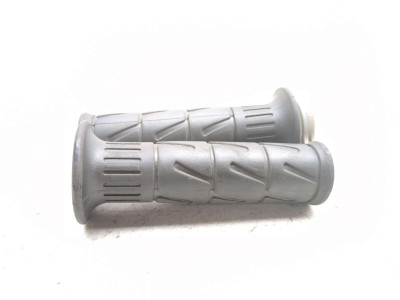 17-25 Kawasaki Z650 ER650N Throttle Tube And Grips - Sun Coast