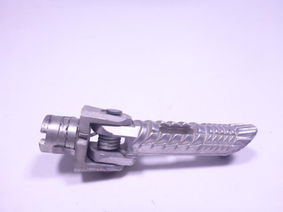 05 06 Suzuki GSXR 1000 Right Rear Passenger Foot Peg Rearset 05 06 Suzuki GSXR 1000 Right Rear Passenger Foot Peg Rearset