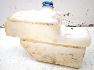 20 John Deere Gator XUV835 R Windshield Wiper Fluid Reservoir