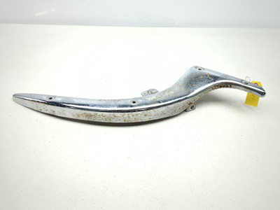 05-09 Suzuki Boulevard C50 VL800 Rear Left Fender Support Struts