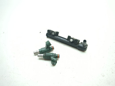 12-16 Kawasaki EX650 Ninja 650 Fuel Rail With Injector Set 49044