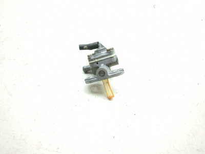 92-04 Suzuki VL 800 Intruder Petcock Gas Fuel Shut Off