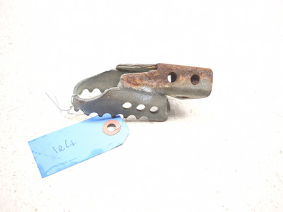 99-06 Yamaha TTR250 Front Left Driver Foot Peg TRSH DW