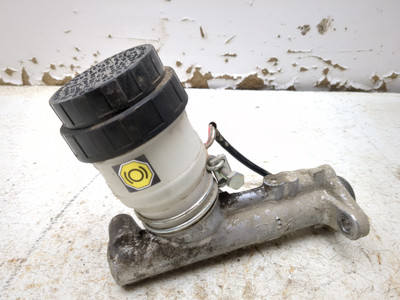 12-16 Kubota RTV400CI RTV 400 Rear Brake Master Cylinder