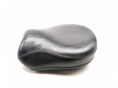 05-08 Kawasaki VN1600 Vulcan Nomad Rear Passenger Seat