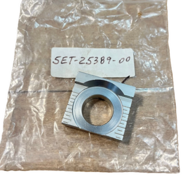 Yamaha OEM NOS REAR AXLE BLOCK / 5ET-25389-00 / WR250 WR400 YZ125 YZ250
